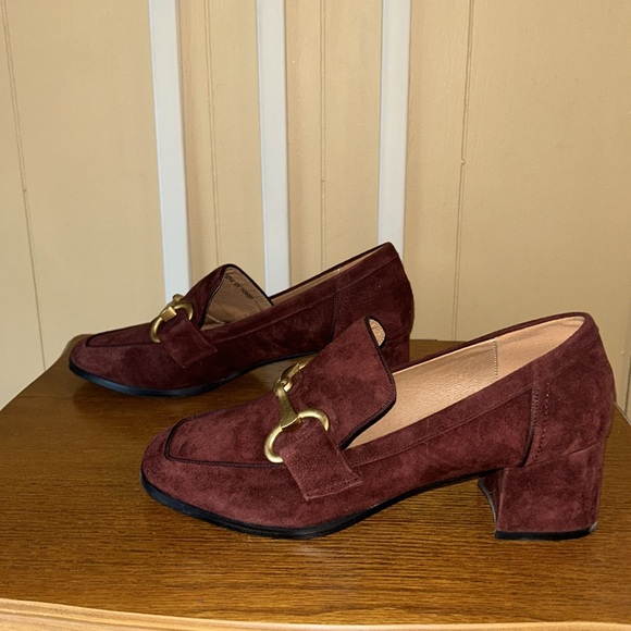 Bono Lou Suede Shoes - Picture 4 of 6